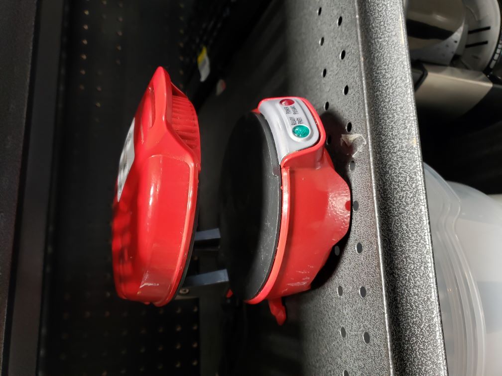 I don't know what the heck this thing is supposed to do. Some sort of heat plate but this is as far as it closes, maybe for making really thick paninis?